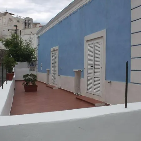 Dieci Maggio -dori - Nemo - Guizzo Ponza